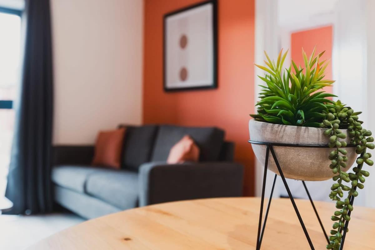 Stayzeni, Hardwick House Derby 2 Bed Apartment Zewnętrze zdjęcie